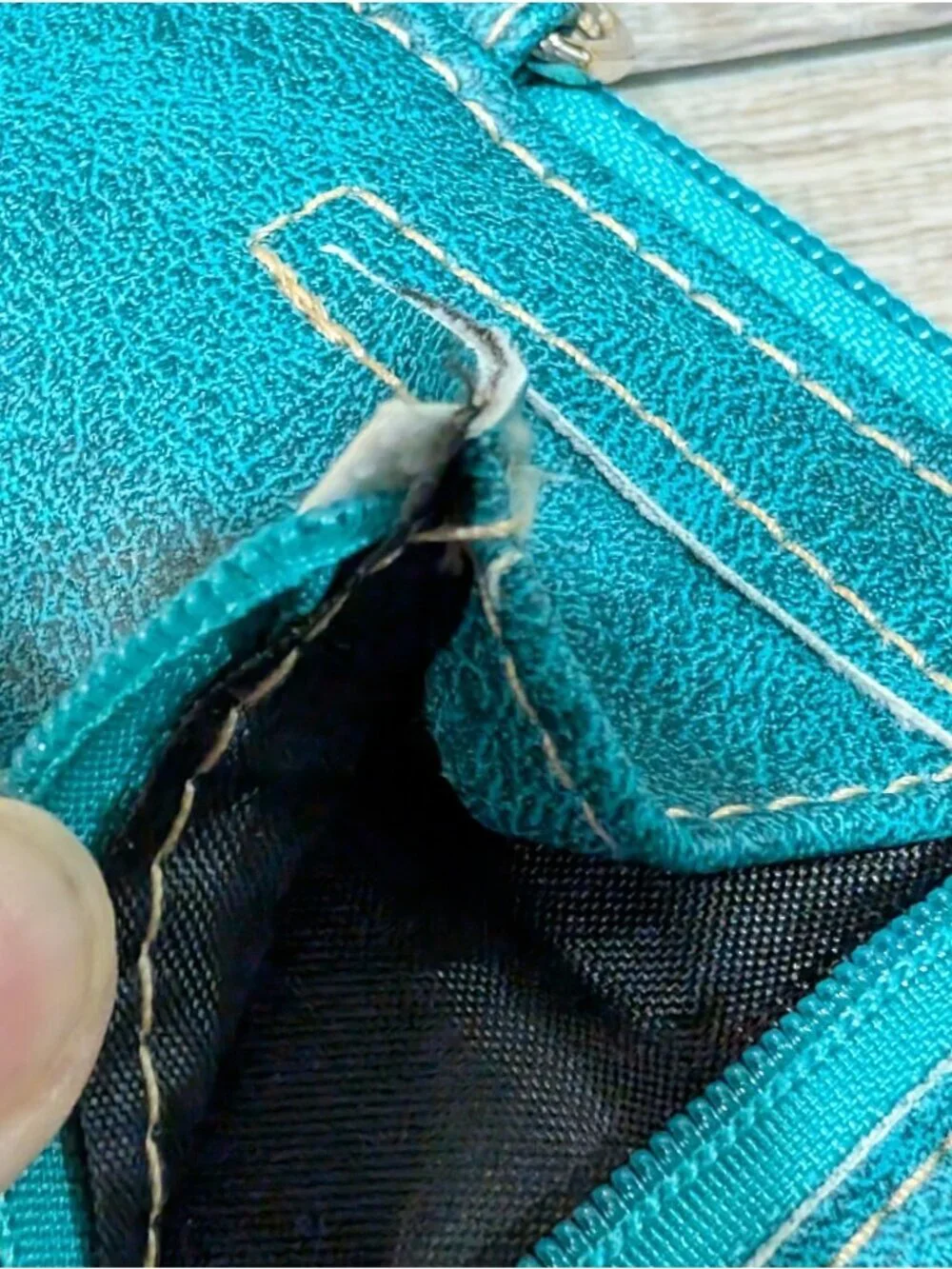 Unbranded turquoise bag